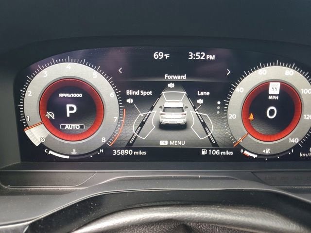 2023 Nissan Pathfinder Platinum