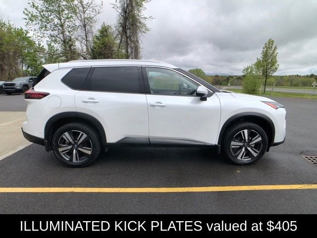 2025 Nissan Rogue SL