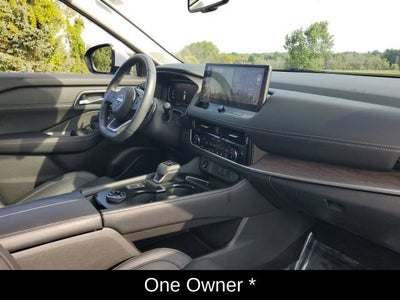 2024 Nissan Rogue Platinum