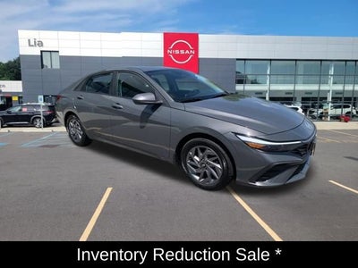 2024 Hyundai Elantra SEL