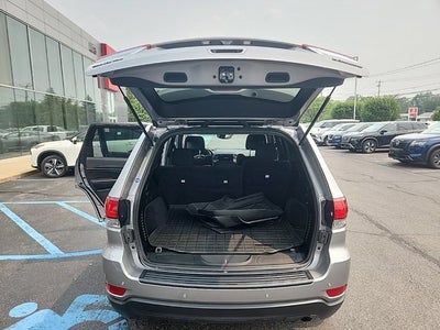 2020 Jeep Grand Cherokee Laredo E
