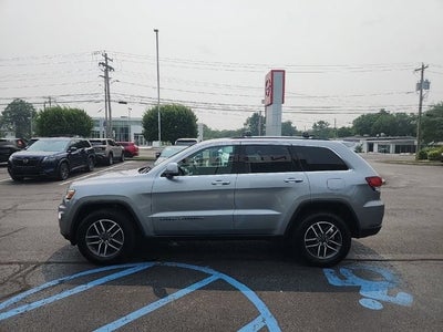 2020 Jeep Grand Cherokee Laredo E