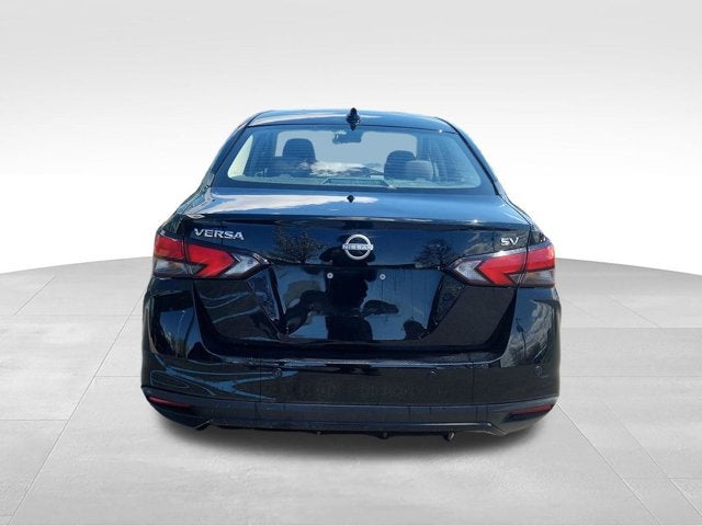 2023 Nissan Versa SV