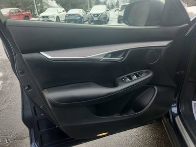 2022 INFINITI QX50 LUXE