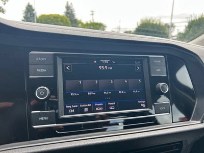 2024 Volkswagen Jetta SE