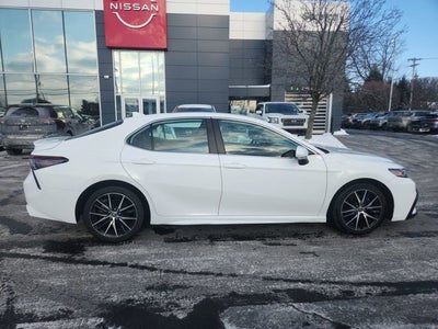 2023 Toyota Camry SE