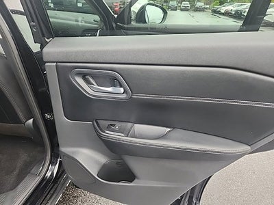 2026 Nissan Rogue SL