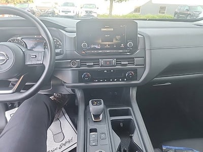2024 Nissan Pathfinder S