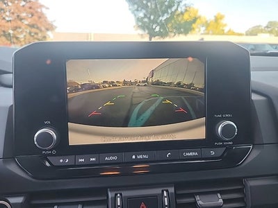 2024 Nissan Pathfinder S