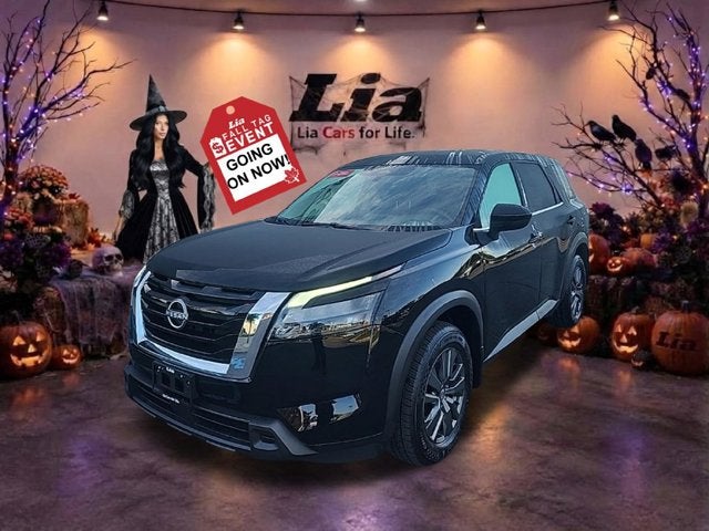 2024 Nissan Pathfinder S