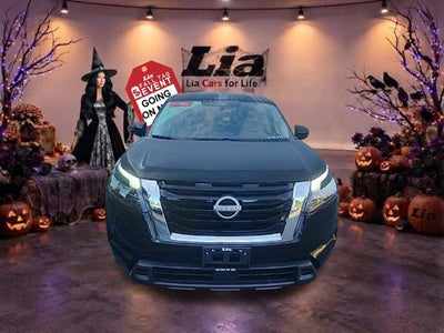 2024 Nissan Pathfinder S