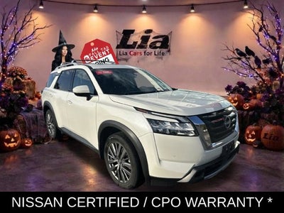 2024 Nissan Pathfinder SL