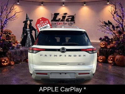 2024 Nissan Pathfinder SL