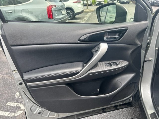 2023 Mitsubishi Eclipse Cross Base