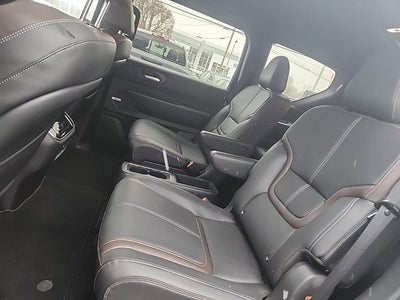 2025 Nissan Armada SL