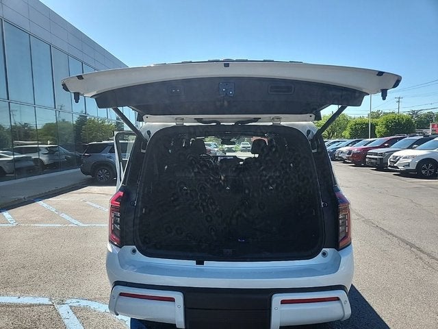 2025 Nissan Armada SL