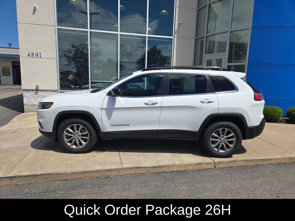 2022 Jeep Cherokee Latitude Lux