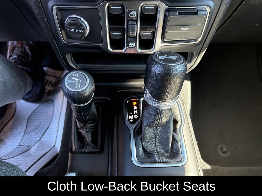 2024 Jeep Wrangler Sahara