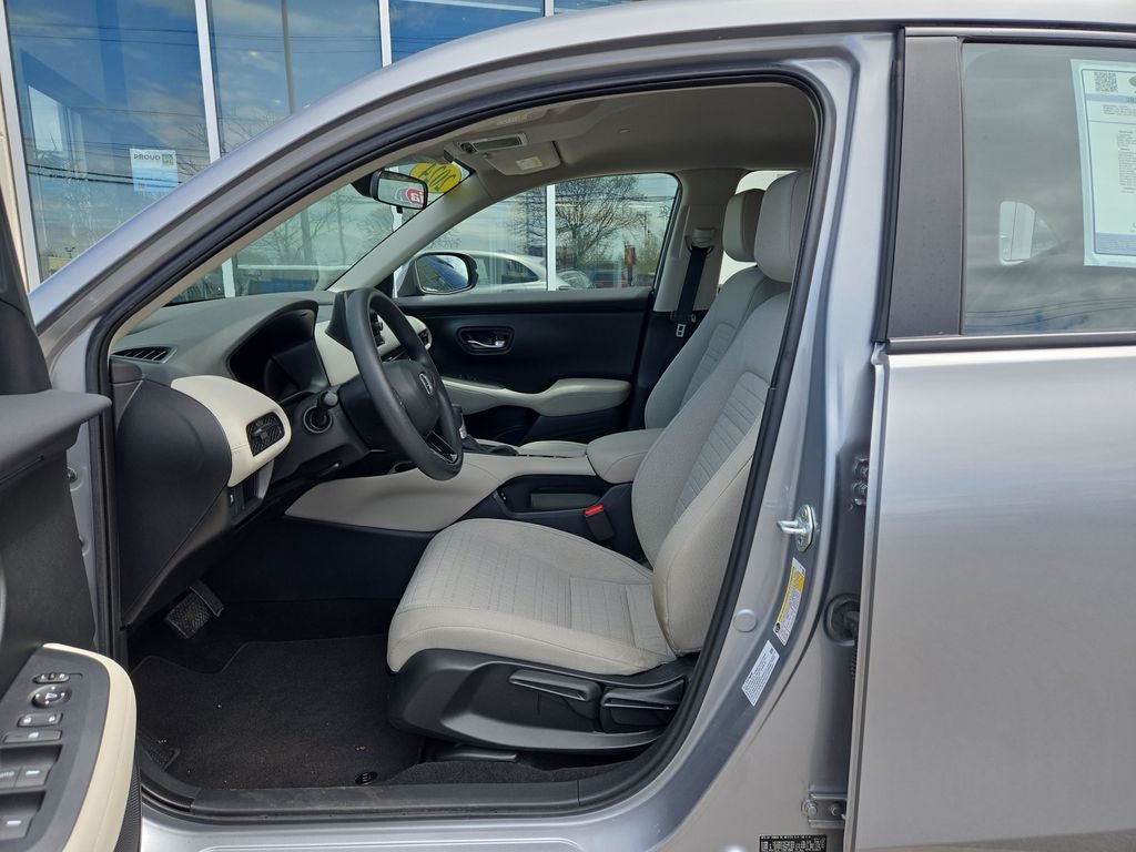 2024 Honda HR-V LX