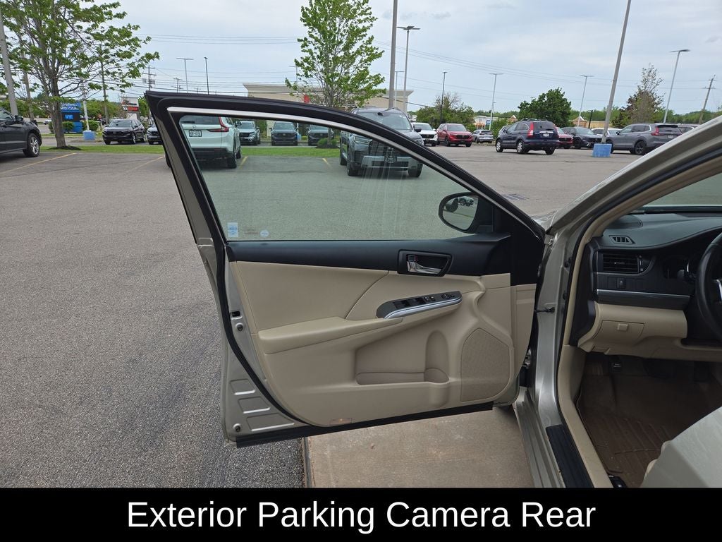 2014 Toyota Camry Hybrid XLE