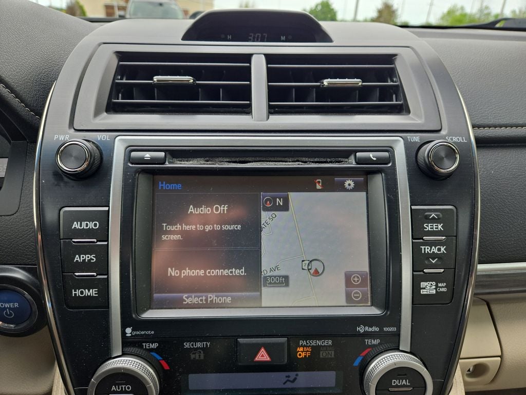 2014 Toyota Camry Hybrid XLE