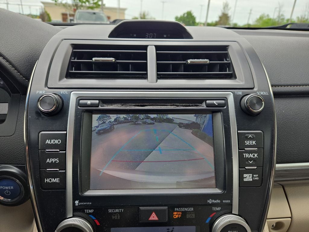 2014 Toyota Camry Hybrid XLE