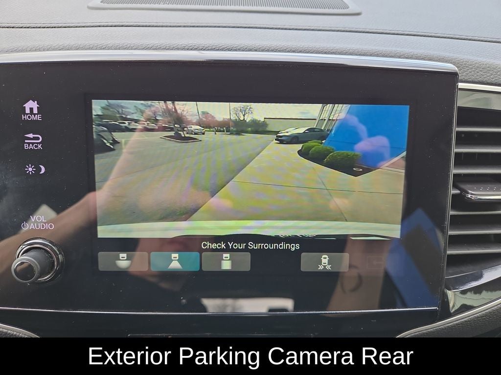 2022 Honda Pilot Touring 8 Passenger