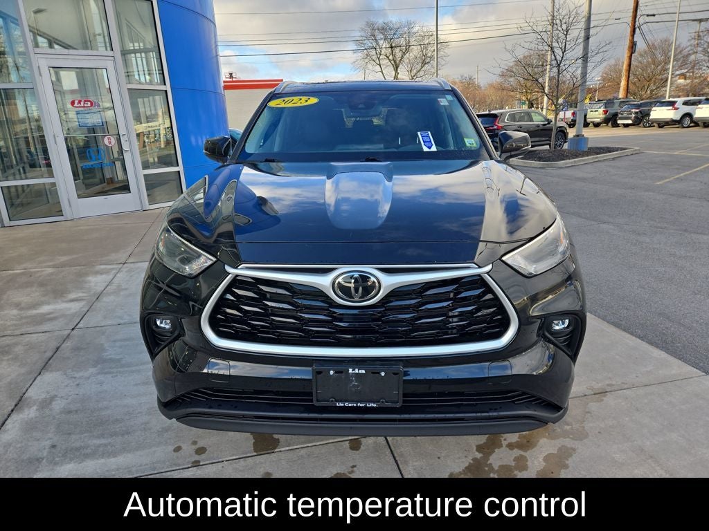 2023 Toyota Highlander XLE