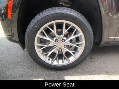 2023 Jeep Grand Cherokee Summit