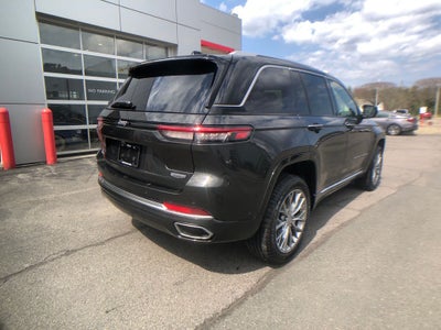 2023 Jeep Grand Cherokee Summit