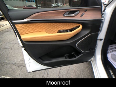 2024 Jeep Grand Cherokee Summit