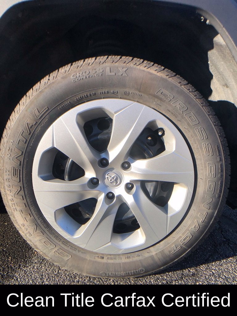 2023 Toyota RAV4 LE