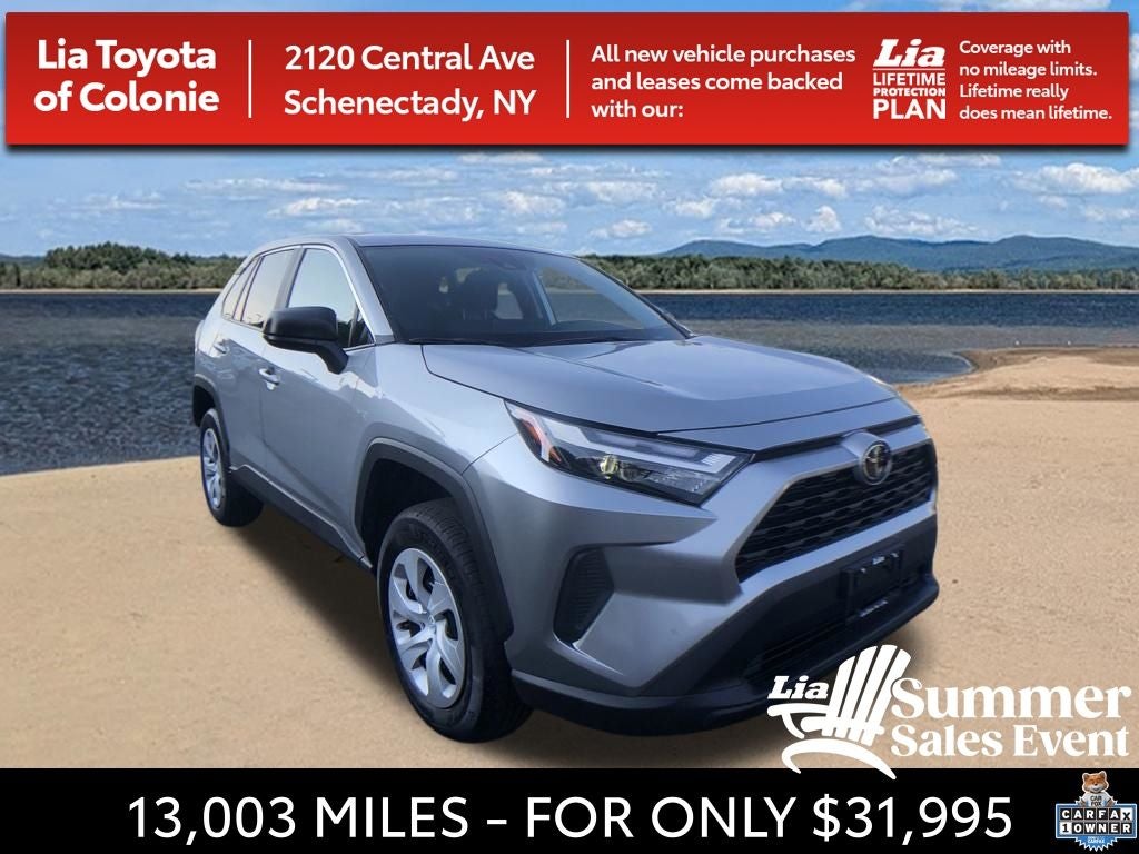 2025 Toyota RAV4 LE
