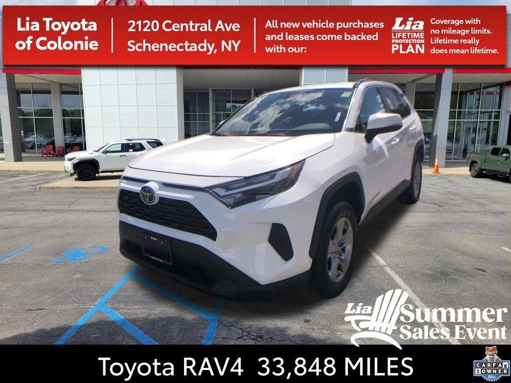 2025 Toyota RAV4 XLE