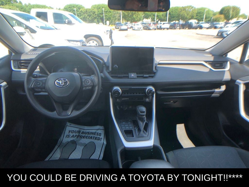 2025 Toyota RAV4 XLE