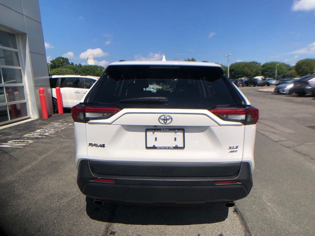 2025 Toyota RAV4 XLE