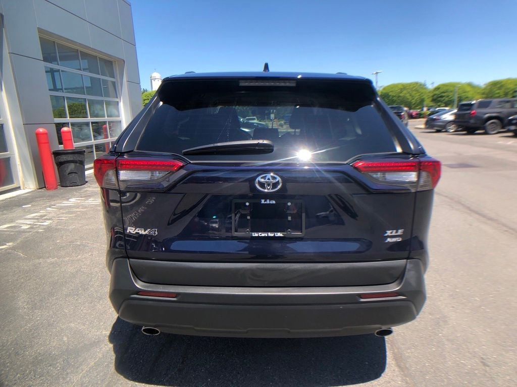 2025 Toyota RAV4 XLE