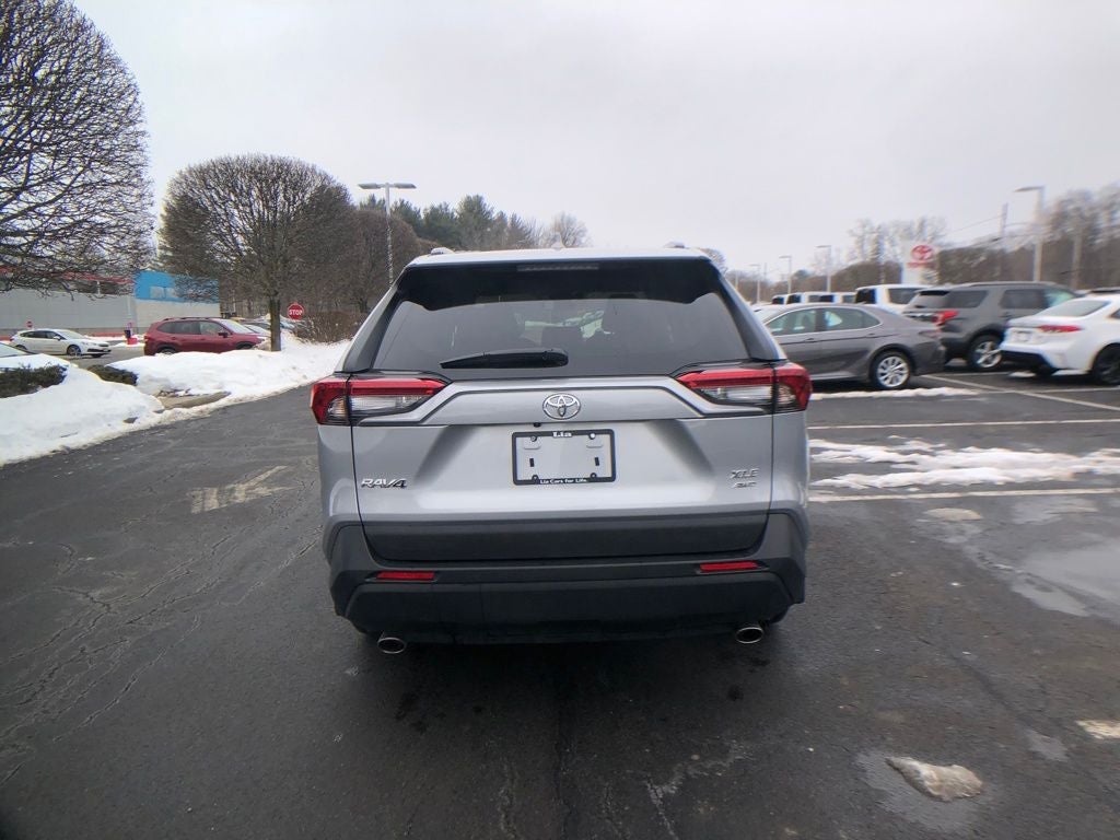 2025 Toyota RAV4 XLE