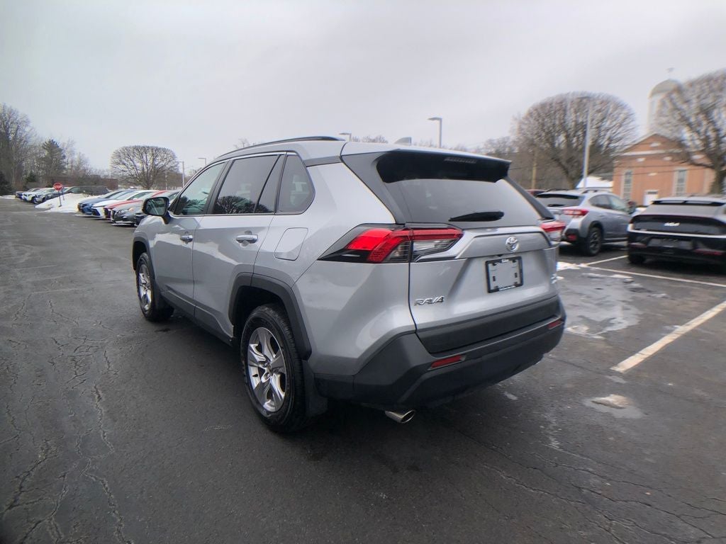 2025 Toyota RAV4 XLE