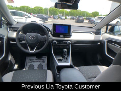 2025 Toyota RAV4 XLE