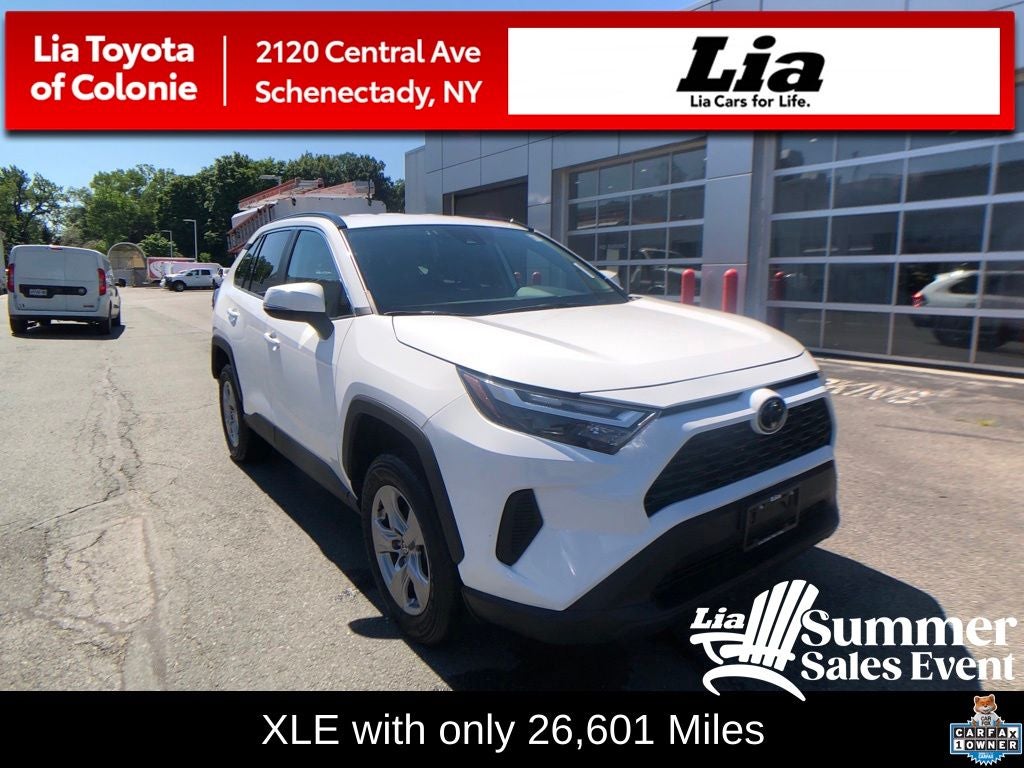 2025 Toyota RAV4 XLE