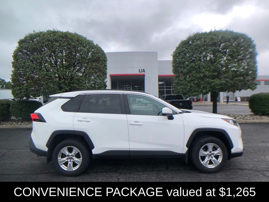 2021 Toyota RAV4 XLE