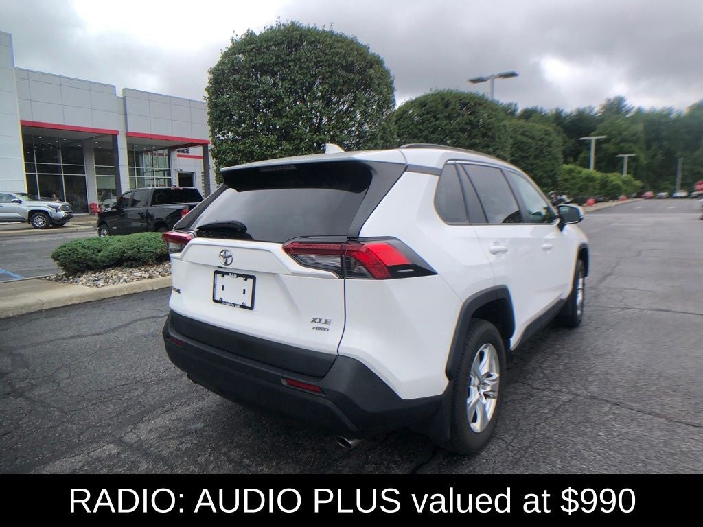 2021 Toyota RAV4 XLE