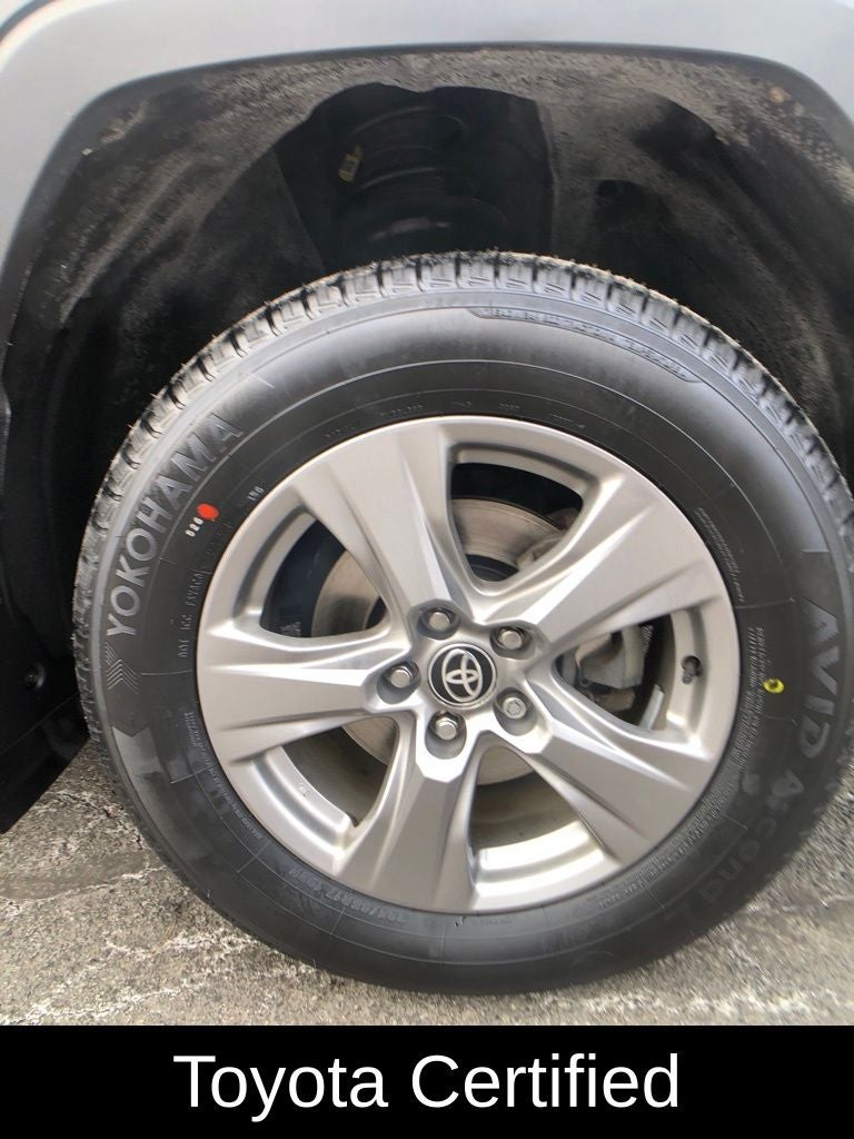 2022 Toyota RAV4 XLE