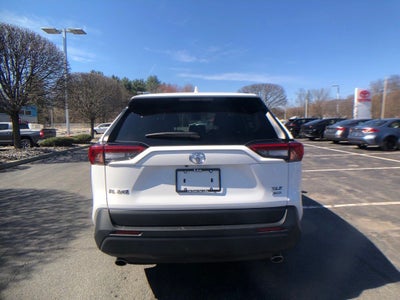 2025 Toyota RAV4 XLE