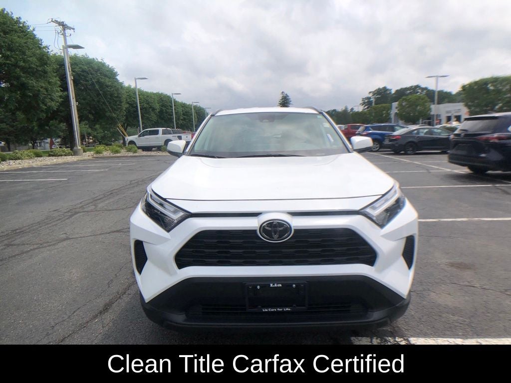 2025 Toyota RAV4 XLE