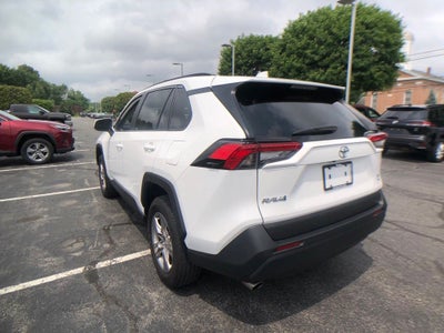 2025 Toyota RAV4 XLE
