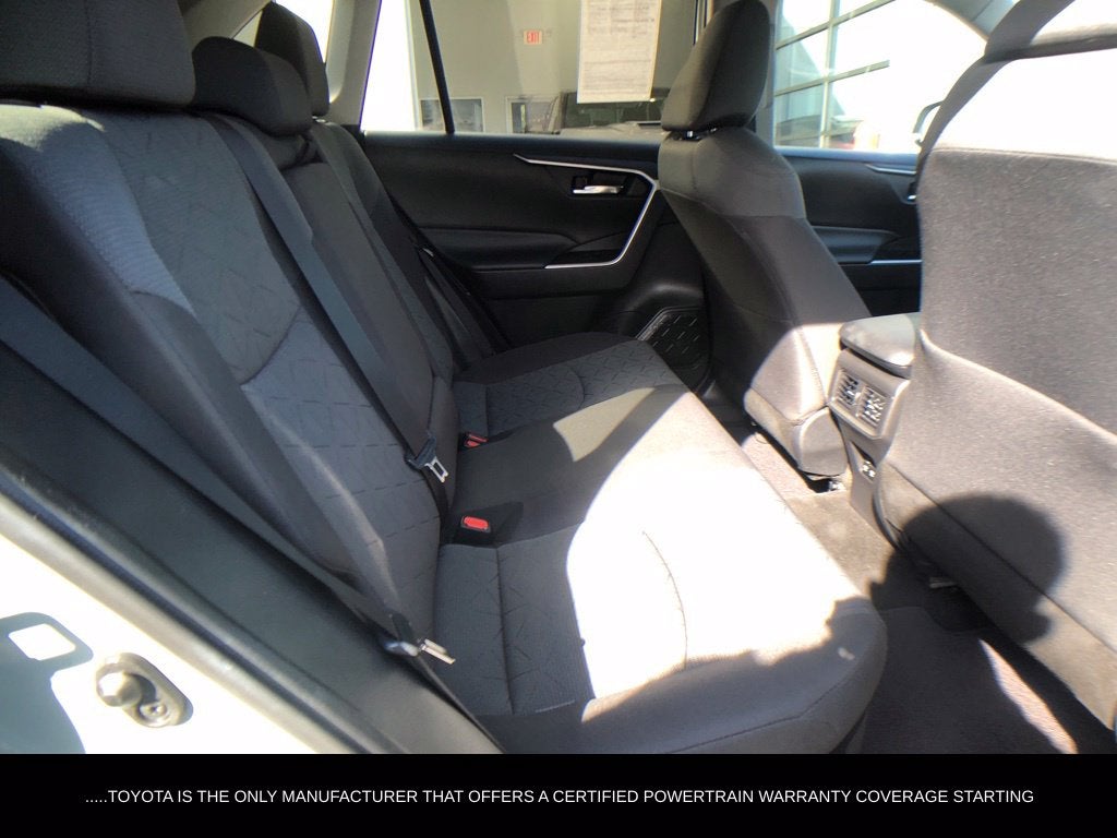 2020 Toyota RAV4 Hybrid XLE
