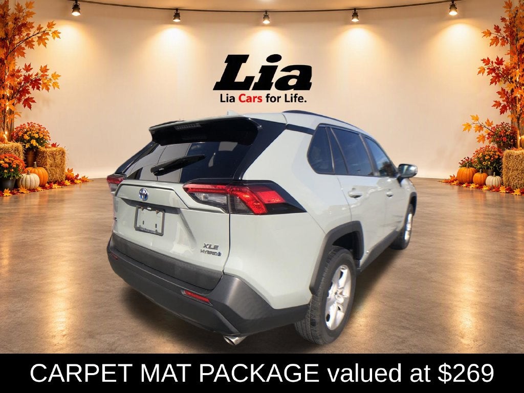 2020 Toyota RAV4 Hybrid XLE