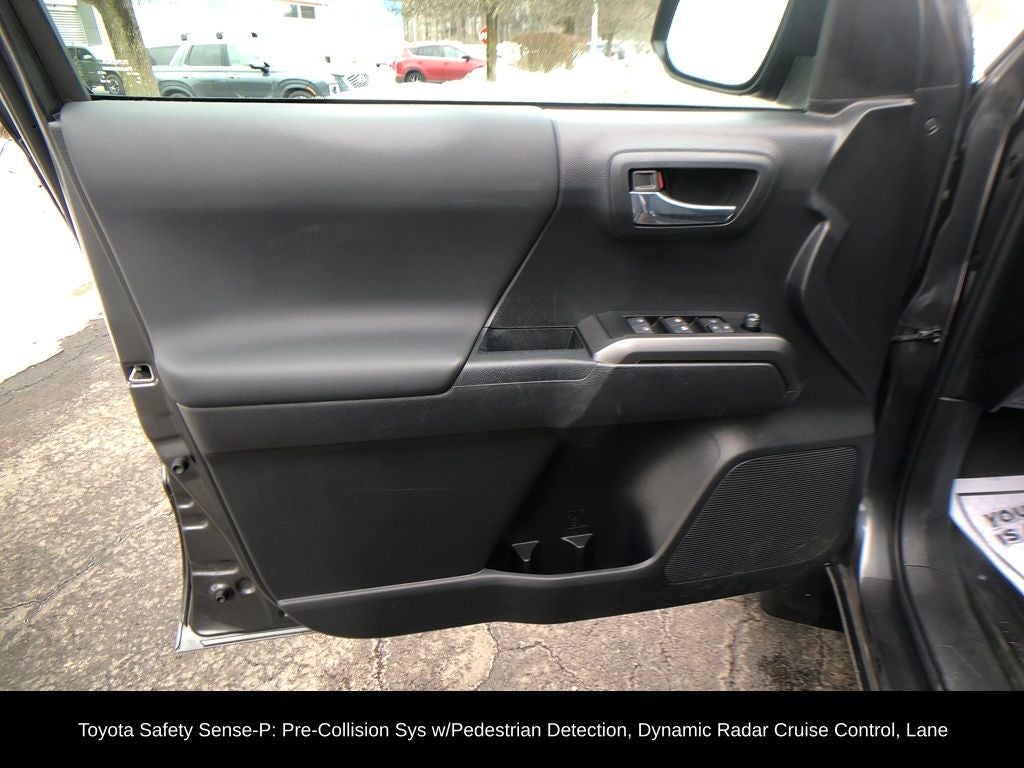 2023 Toyota Tacoma TRD Sport V6